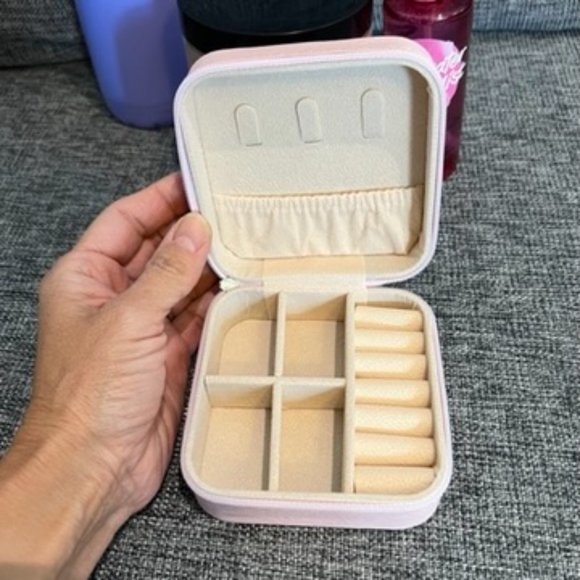 BEAUTY BUNDLE all items new - Picture 3 of 3